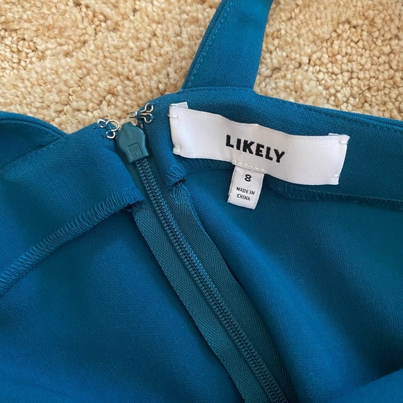 Likely size 8 dress - Picture 3 of 6